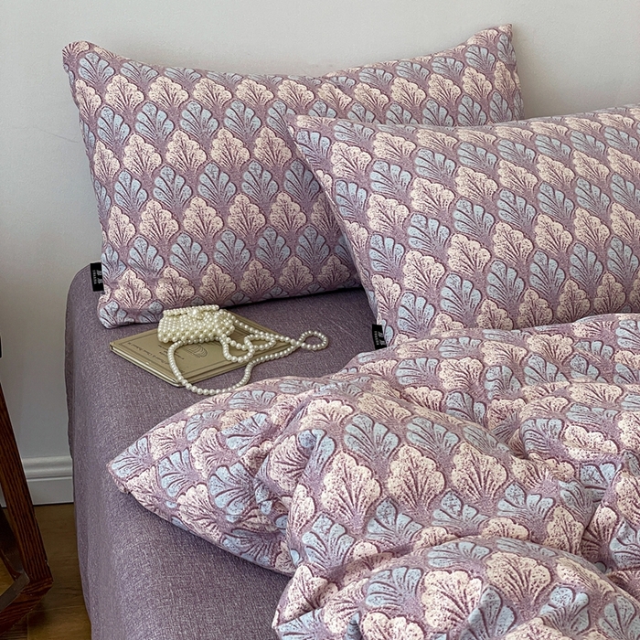 91家纺网 家纺一手货源 找家纺 一比一家纺 2026秋冬新款高克重棉麻原麻复古诧季风原麻四件套-简单款 落叶知秋紫