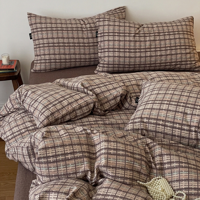 91家纺网 家纺一手货源 找家纺 一比一家纺 2025秋冬新款高克重棉麻原麻复古诧季风原麻四件套-简单款 茶巷