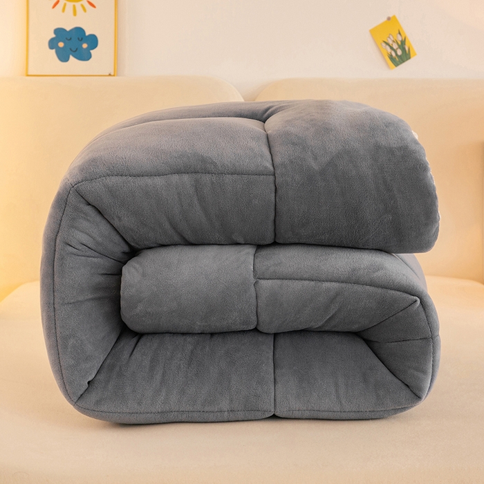 91家纺网 家纺一手货源 找家纺 畅销被业 2025新款纯色加厚保暖雪花绒冬被春秋被被子被芯（跨境） 浅灰