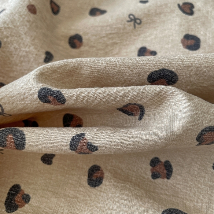 91家纺网 家纺一手货源 找家纺 一比一家纺 2025秋冬新款高克重棉麻原麻复古诧季风原麻四件套-简单款 复古豹