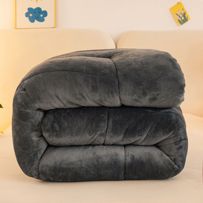 91家纺网 家纺一手货源 找家纺 畅销被业 2025新款纯色加厚保暖雪花绒冬被春秋被被子被芯（跨境） 深灰