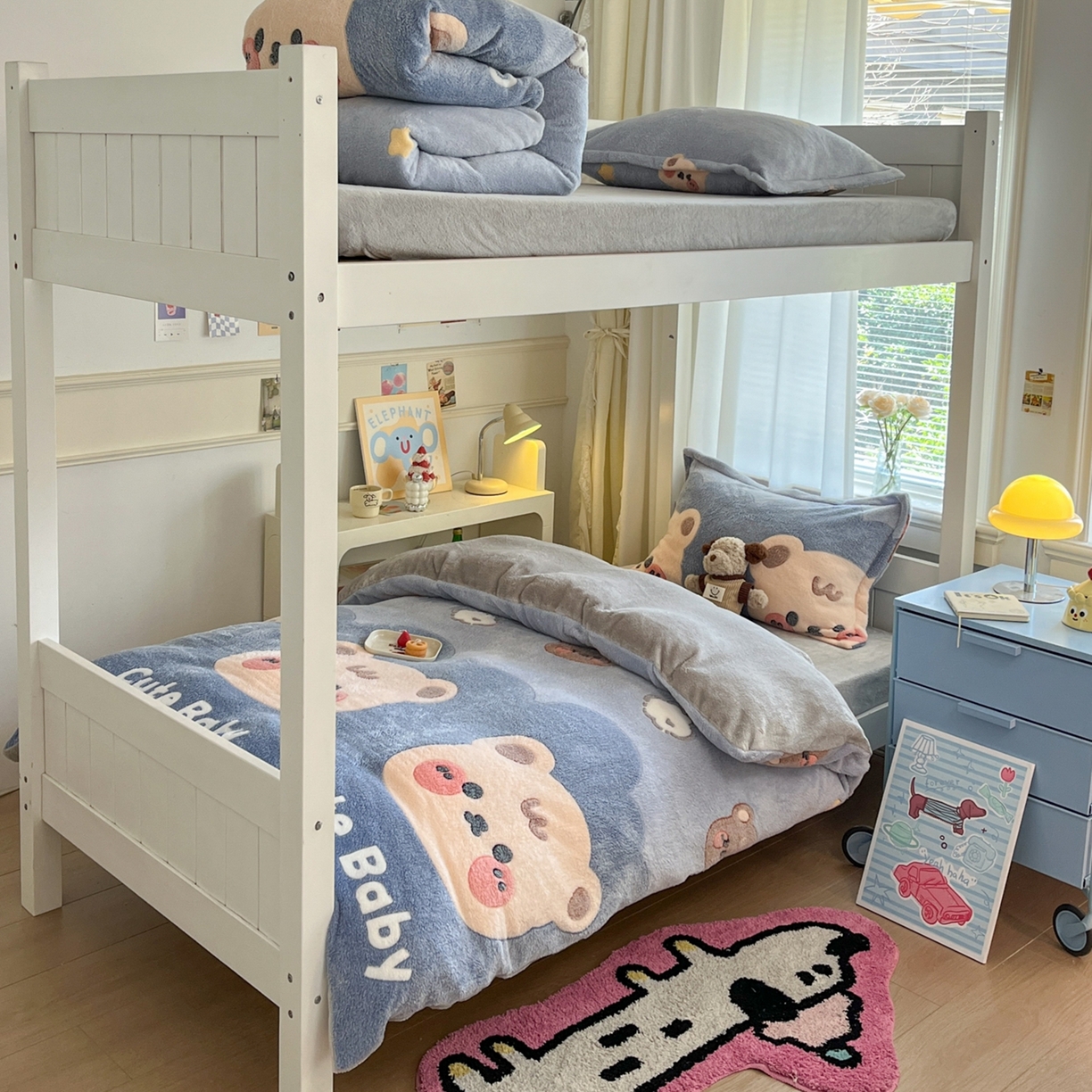 91家纺网 家纺一手货源 找家纺 川悦生活 2025新款立体雪花绒印花四件套学生床系列一场景二 熊小巴