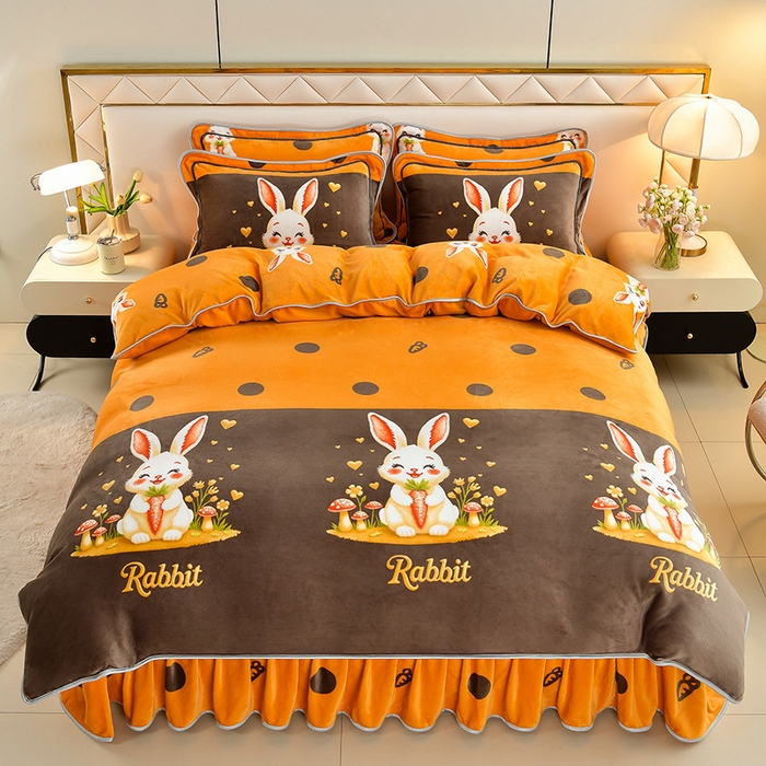 91家纺网 家纺一手货源 找家纺  馨梦缘 2025直播爆款8.5斤牛奶绒四件套加厚保暖床裙金貂绒 萝卜兔