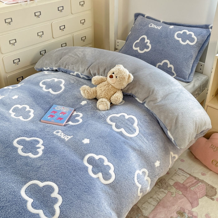 91家纺网 家纺一手货源 找家纺 川悦生活 2025新款立体雪花绒印花四件套学生床系列一场景一 奶味云朵