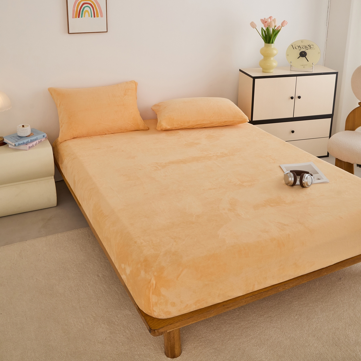 91家纺网 家纺一手货源 找家纺 曼町家居 2025新款高克重柔软牛奶绒床笠单床笠床笠单件 雏菊黄