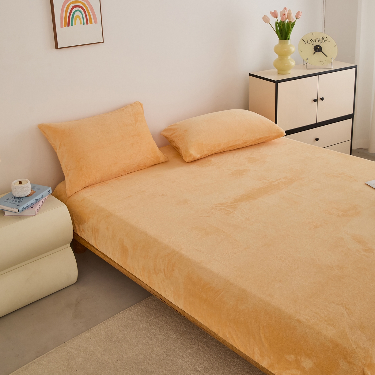 91家纺网 家纺一手货源 找家纺 曼町家居 2025新款高克重柔软牛奶绒床笠单床笠床笠单件 雏菊黄