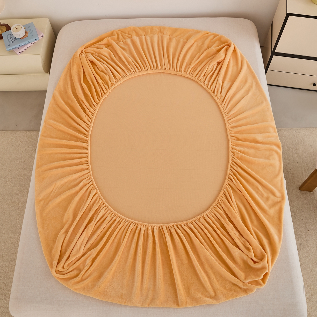 91家纺网 家纺一手货源 找家纺 曼町家居 2025新款高克重柔软牛奶绒床笠单床笠床笠单件 雏菊黄