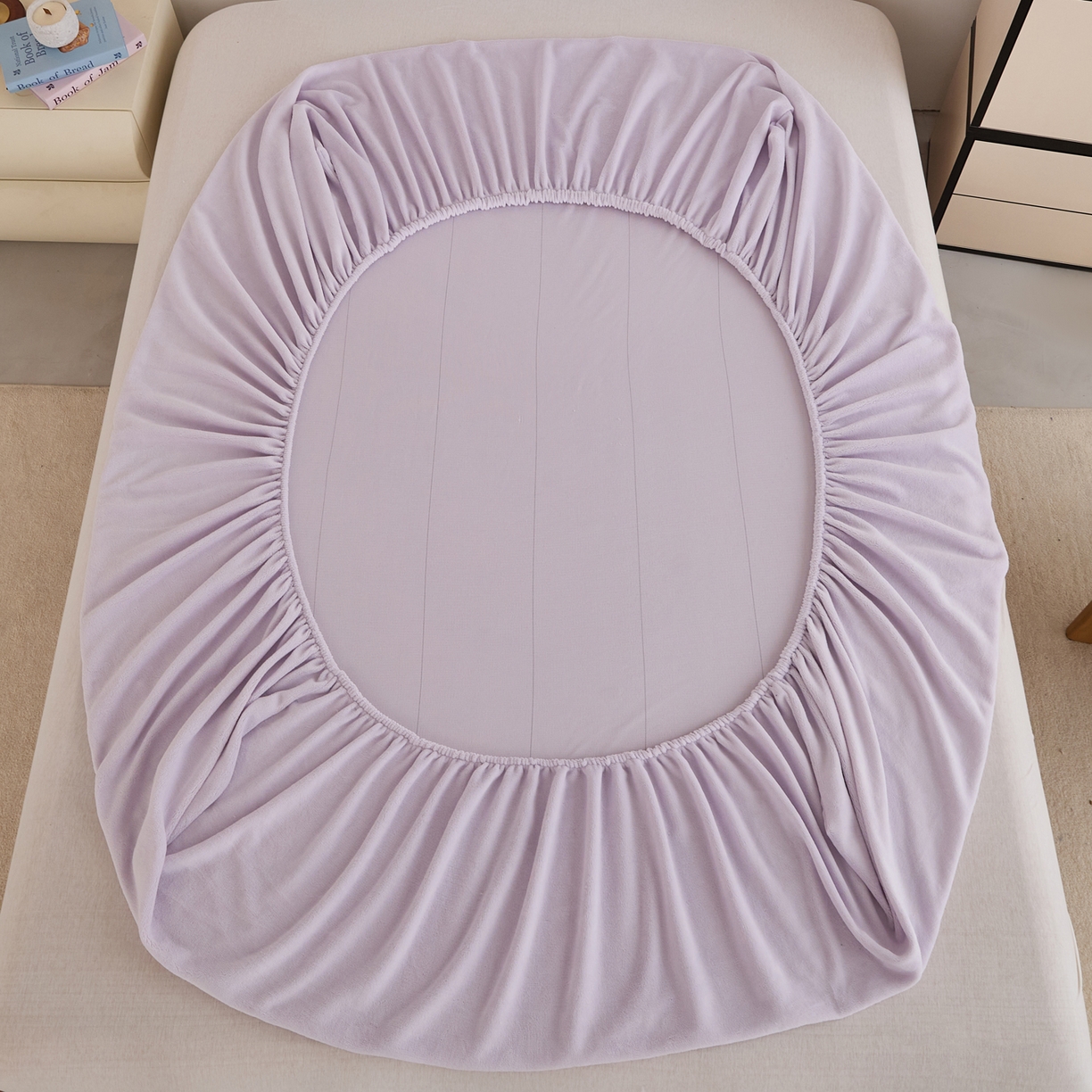 91家纺网 家纺一手货源 找家纺 曼町家居 2025新款高克重柔软牛奶绒床笠单床笠床笠单件 梦幻紫