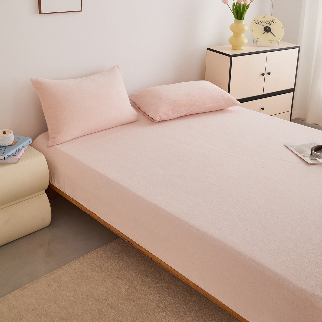 91家纺网 家纺一手货源 找家纺 曼町家居 2025新款高克重柔软牛奶绒床笠单床笠床笠单件 蜜桃粉