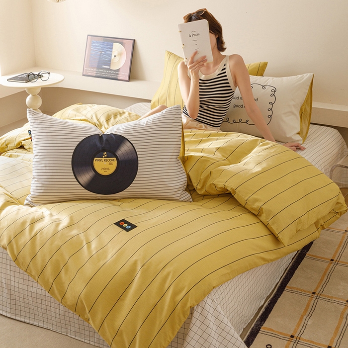 91家纺网 家纺一手货源 找家纺 RYB红黄兰 2025新款ins慵懒风撞色系全棉四件套学生季宿舍床纯棉三件套 复古唱片