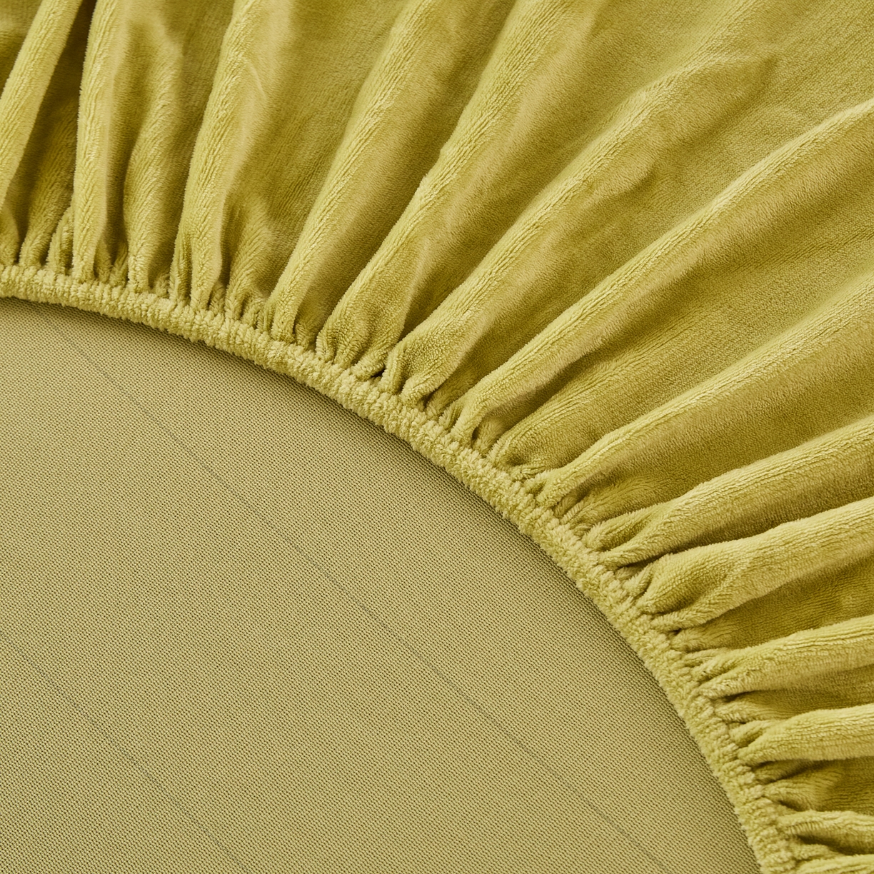 91家纺网 家纺一手货源 找家纺 曼町家居 2025新款高克重柔软牛奶绒床笠单床笠床笠单件 抹茶绿