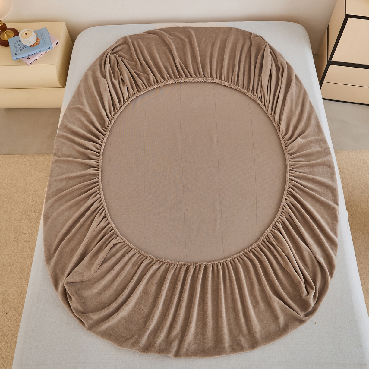 91家纺网 家纺一手货源 找家纺 曼町家居 2025新款高克重柔软牛奶绒床笠单床笠床笠单件 奶茶咖