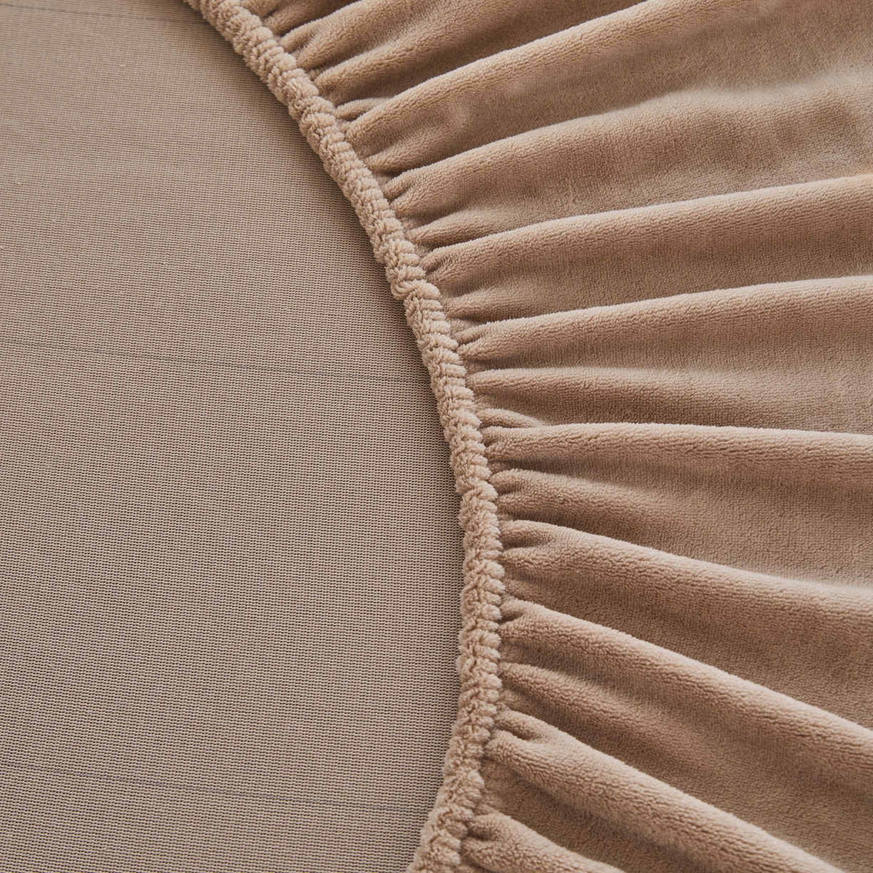 91家纺网 家纺一手货源 找家纺 曼町家居 2025新款高克重柔软牛奶绒床笠单床笠床笠单件 奶茶咖