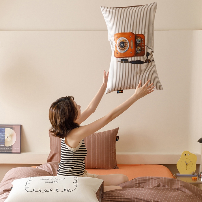 91家纺网 家纺一手货源 找家纺 RYB红黄兰 2025新款ins慵懒风撞色系全棉四件套学生季宿舍床纯棉三件套 咖啡电话