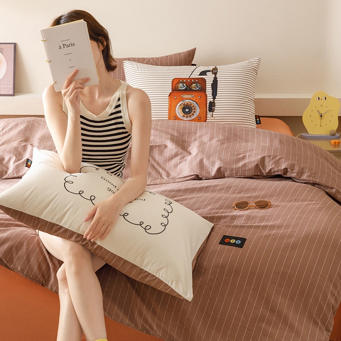 91家纺网 家纺一手货源 找家纺 RYB红黄兰 2025新款ins慵懒风撞色系全棉四件套学生季宿舍床纯棉三件套 咖啡电话