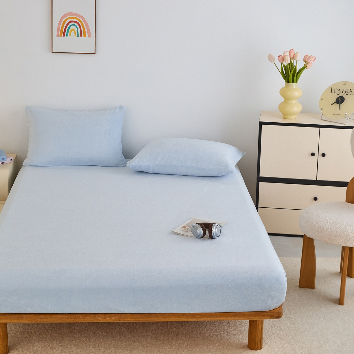 91家纺网 家纺一手货源 找家纺 曼町家居 2025新款高克重柔软牛奶绒床笠单床笠床笠单件 天空蓝