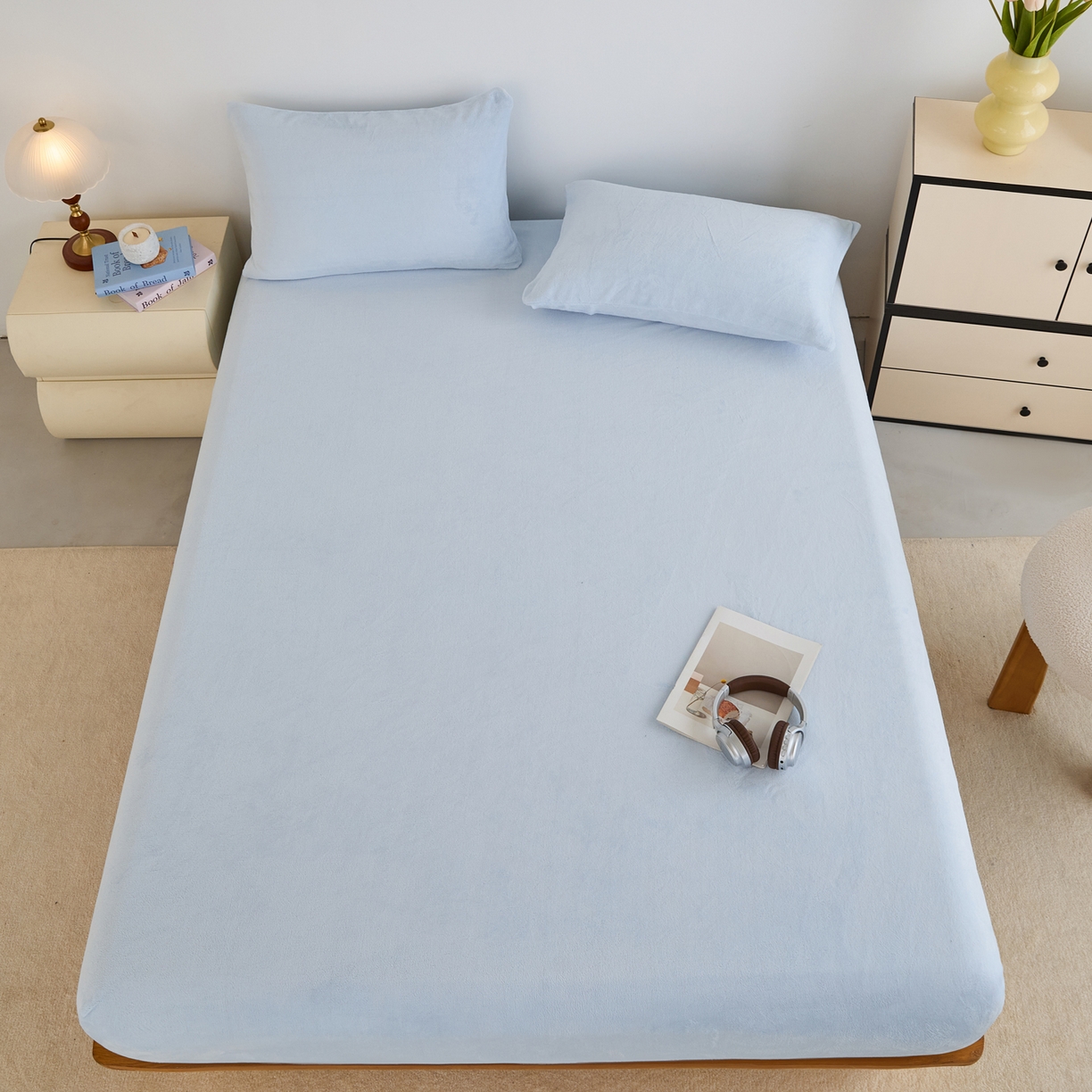 91家纺网 家纺一手货源 找家纺 曼町家居 2025新款高克重柔软牛奶绒床笠单床笠床笠单件 天空蓝