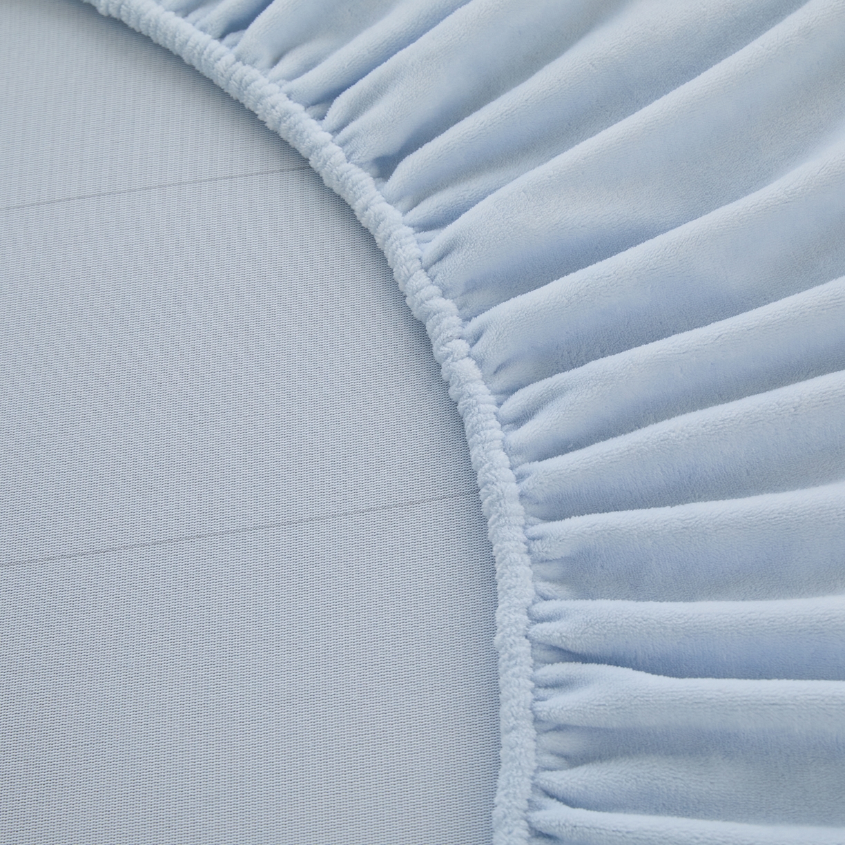 91家纺网 家纺一手货源 找家纺 曼町家居 2025新款高克重柔软牛奶绒床笠单床笠床笠单件 天空蓝