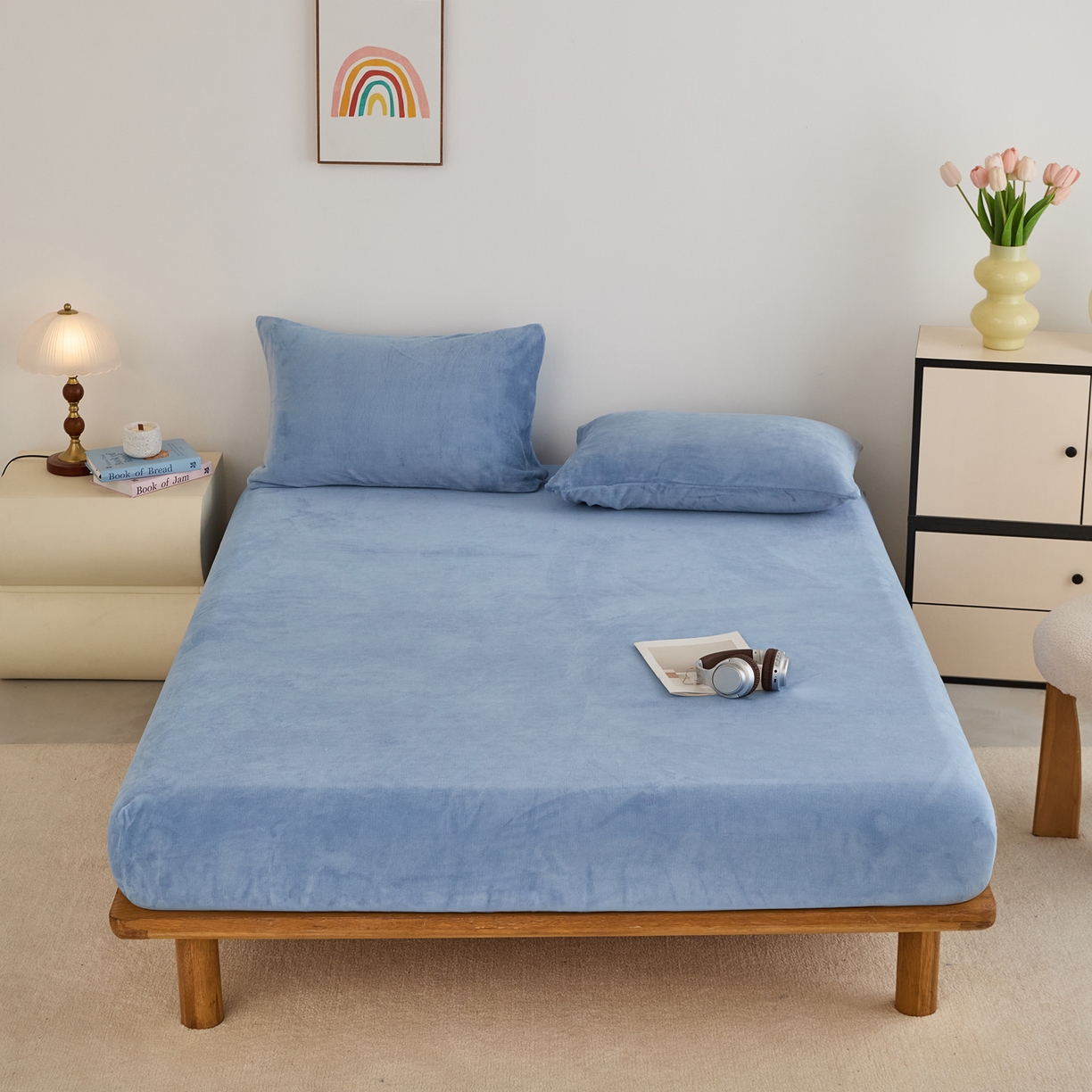 91家纺网 家纺一手货源 找家纺 曼町家居 2025新款高克重柔软牛奶绒床笠单床笠床笠单件 雾蓝