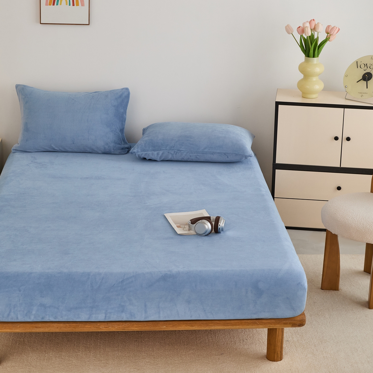 91家纺网 家纺一手货源 找家纺 曼町家居 2025新款高克重柔软牛奶绒床笠单床笠床笠单件 雾蓝