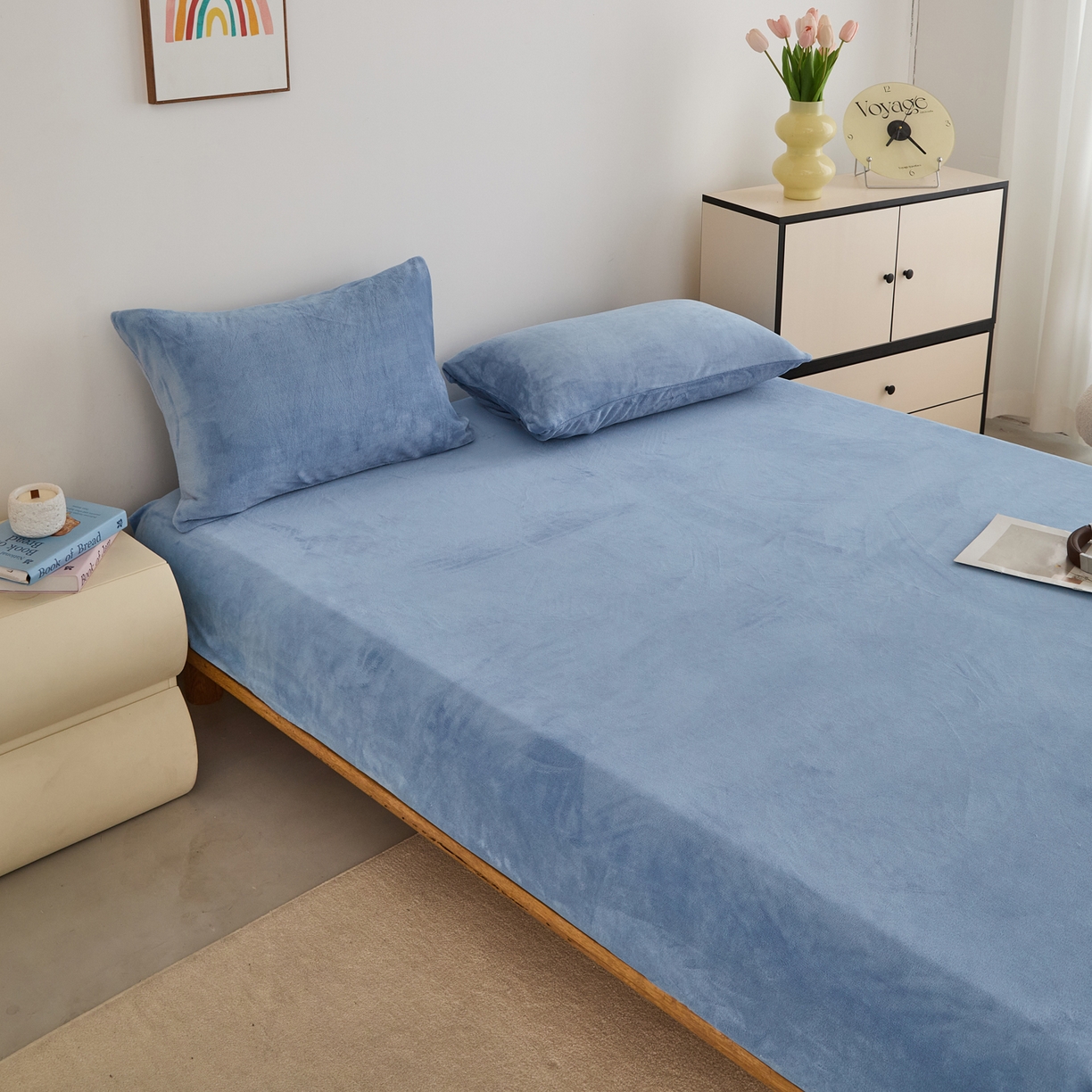 91家纺网 家纺一手货源 找家纺 曼町家居 2025新款高克重柔软牛奶绒床笠单床笠床笠单件 雾蓝