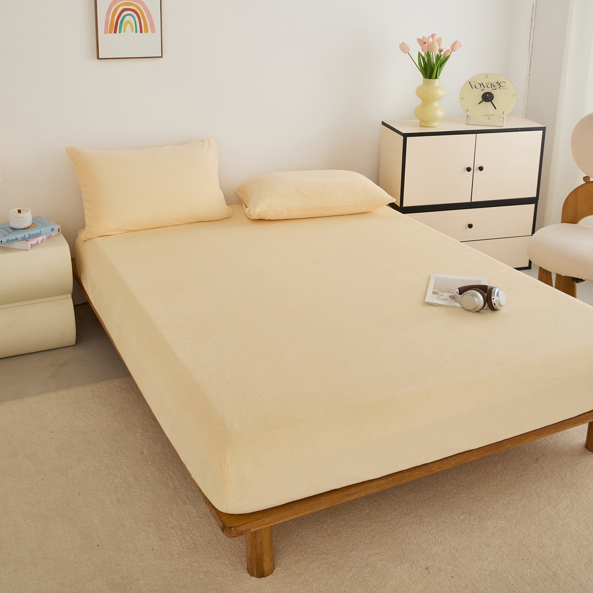 91家纺网 家纺一手货源 找家纺 曼町家居 2025新款高克重柔软牛奶绒床笠单床笠床笠单件 芝士黄