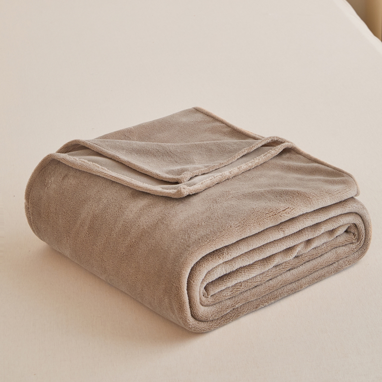 曼町家居 2025新款高克重牛奶绒床单单床单床单单件 奶茶咖