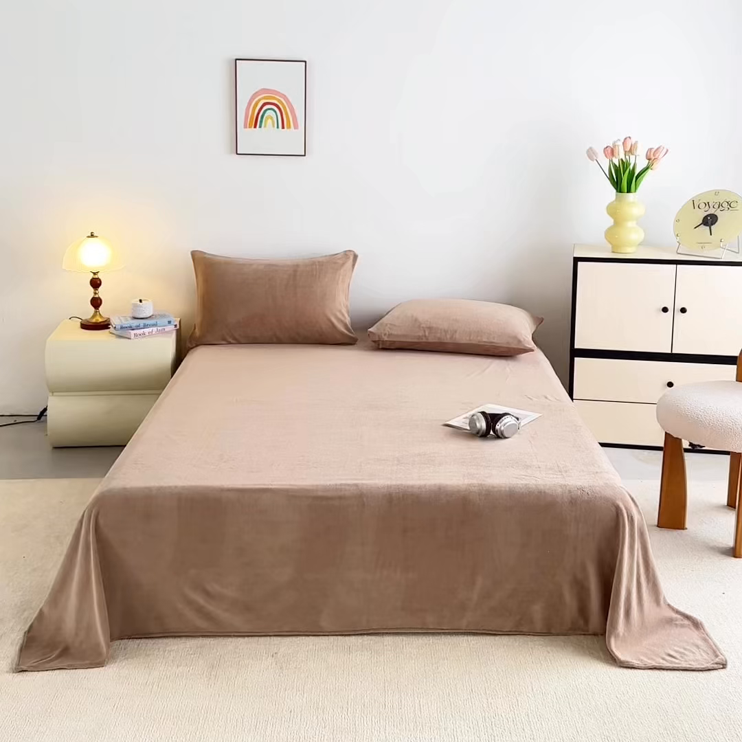 91家纺网 家纺一手货源 找家纺 曼町家居 2025新款高克重牛奶绒床单单床单床单单件 奶茶咖