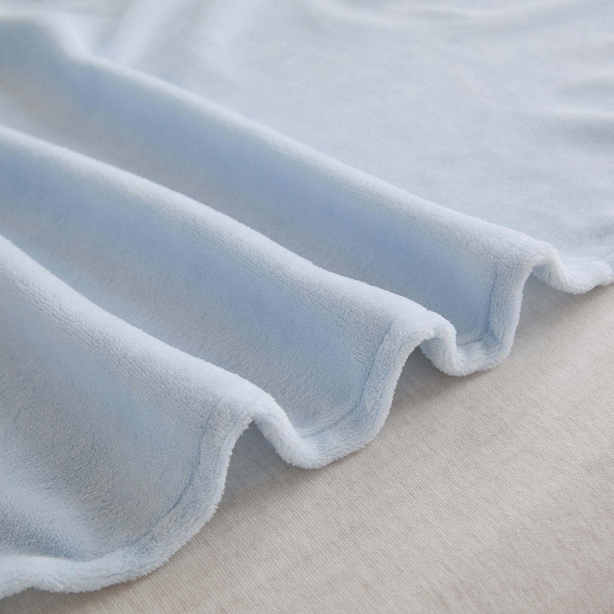 91家纺网 家纺一手货源 找家纺 曼町家居 2025新款高克重牛奶绒床单单床单床单单件 天空蓝