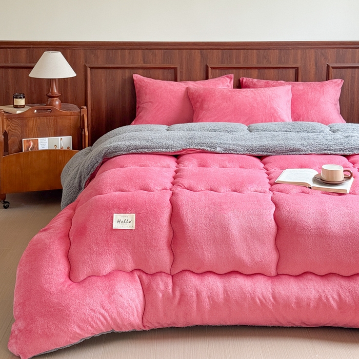 91家纺网 家纺一手货源 找家纺 吉祥家纺 2023新款牛奶绒羊羔绒春秋被冬被被芯跨境电商爆款豆沙+灰