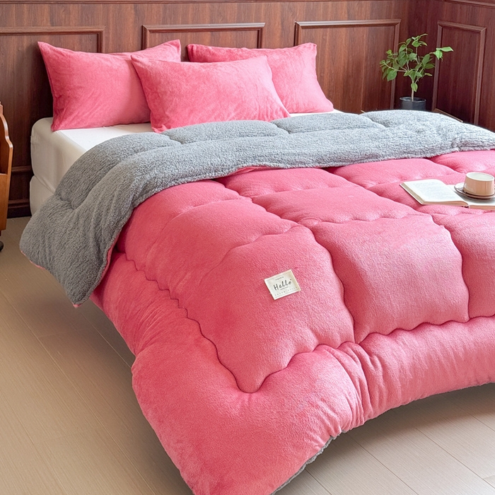 91家纺网 家纺一手货源 找家纺 吉祥家纺 2023新款牛奶绒羊羔绒春秋被冬被被芯跨境电商爆款豆沙+灰