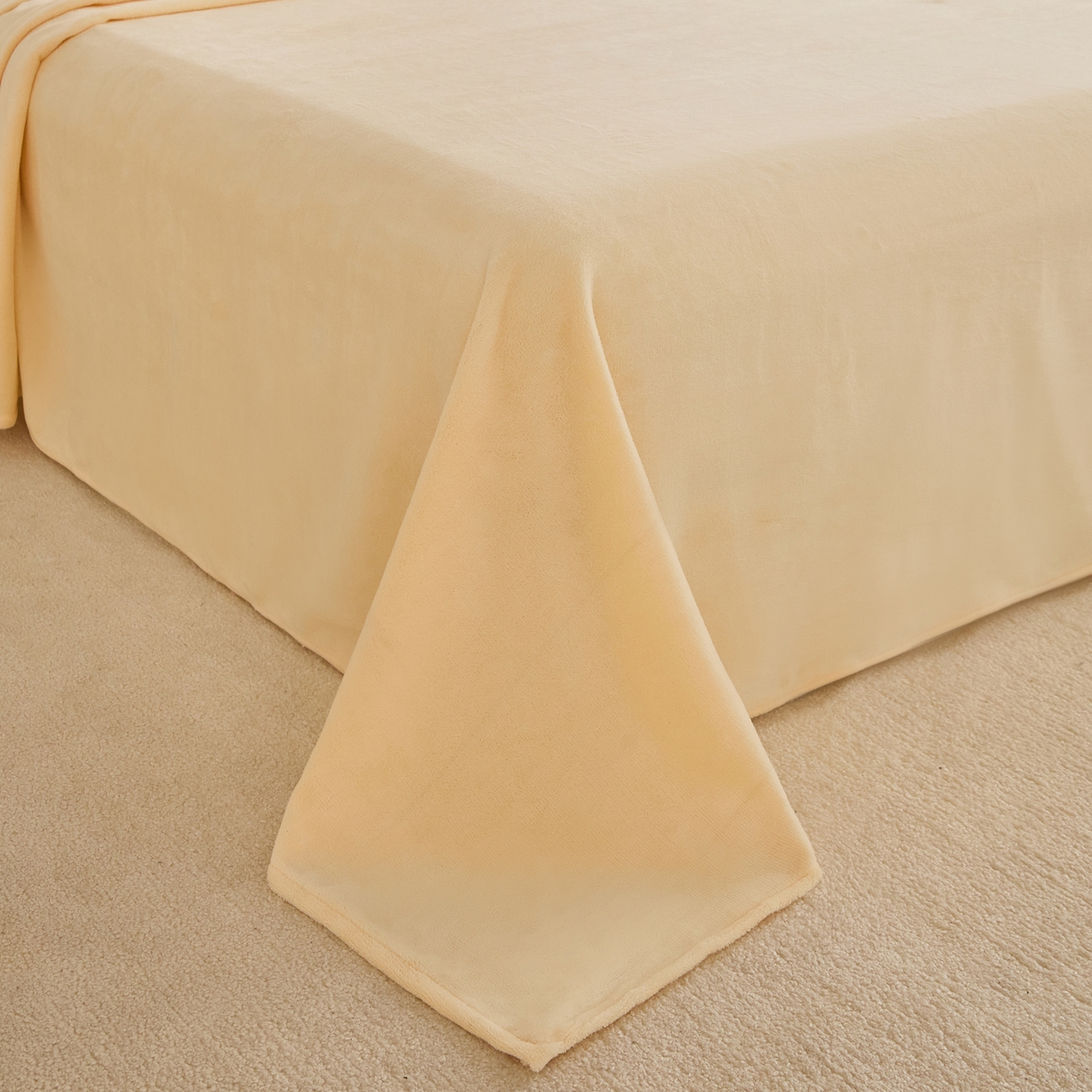 91家纺网 家纺一手货源 找家纺 曼町家居 2025新款高克重牛奶绒床单单床单床单单件 芝士黄