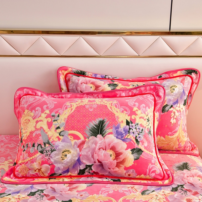 91家纺网 家纺一手货源 找家纺 馨梦缘 2025直播爆款8.5斤牛奶绒四件套加厚保暖床裙金貂绒 静若繁花 粉