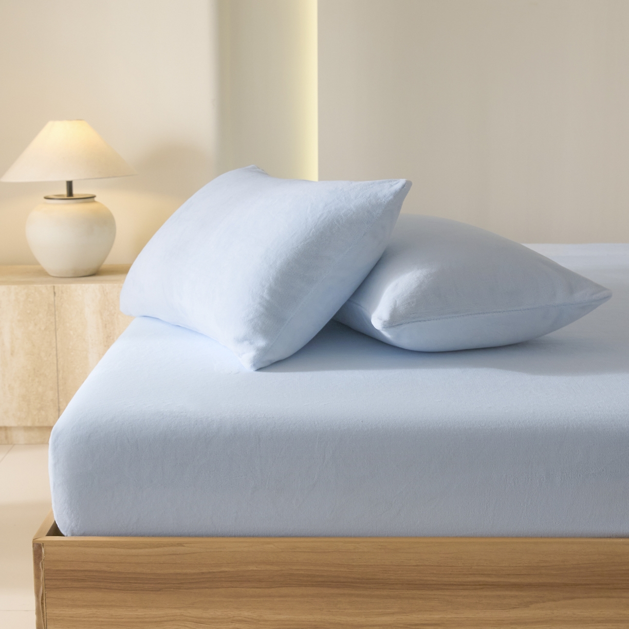 91家纺网 家纺一手货源 找家纺 酱子 2025新款牛奶绒简约纯色床笠 奶蓝-cl