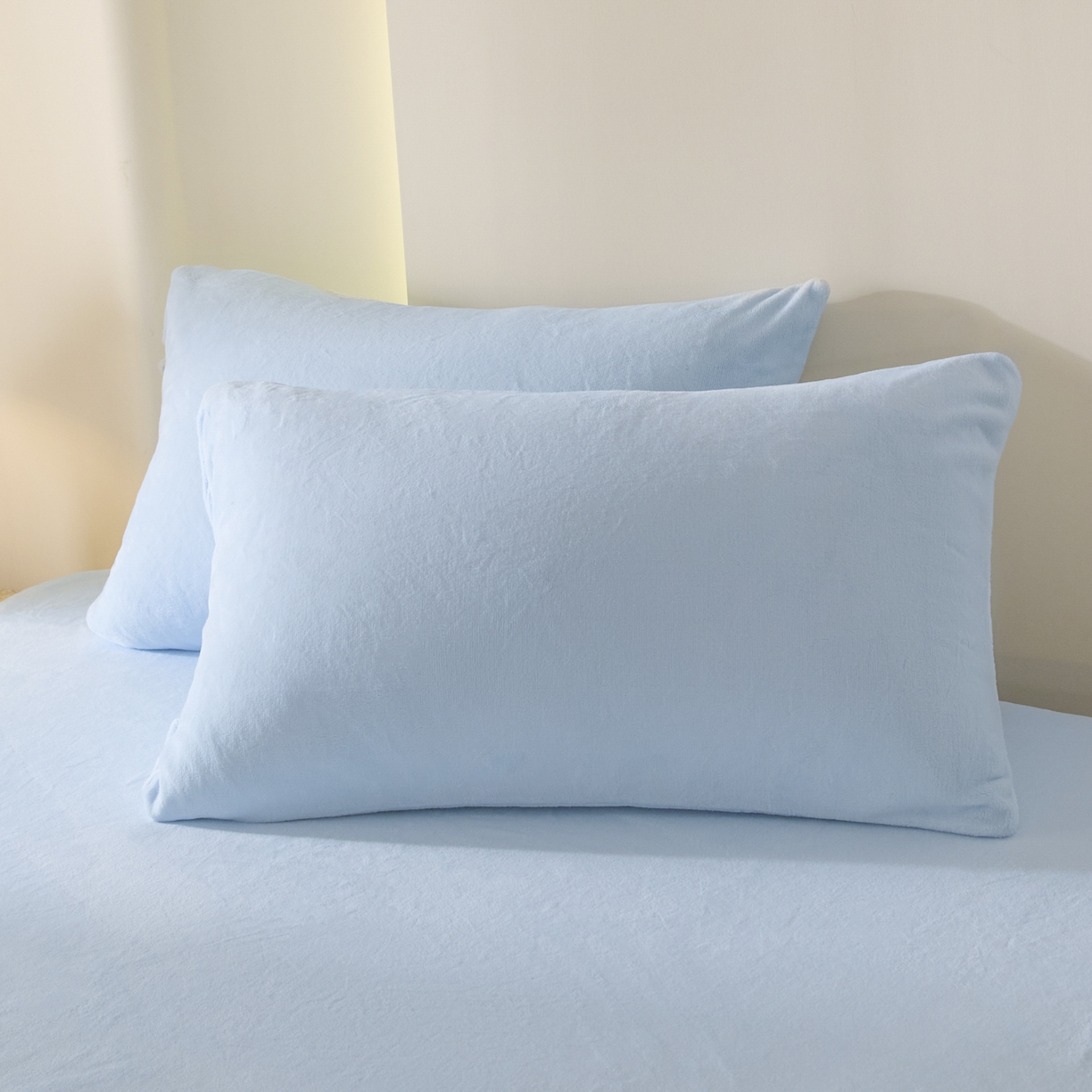 91家纺网 家纺一手货源 找家纺 酱子 2025新款牛奶绒简约纯色床笠 奶蓝-cl