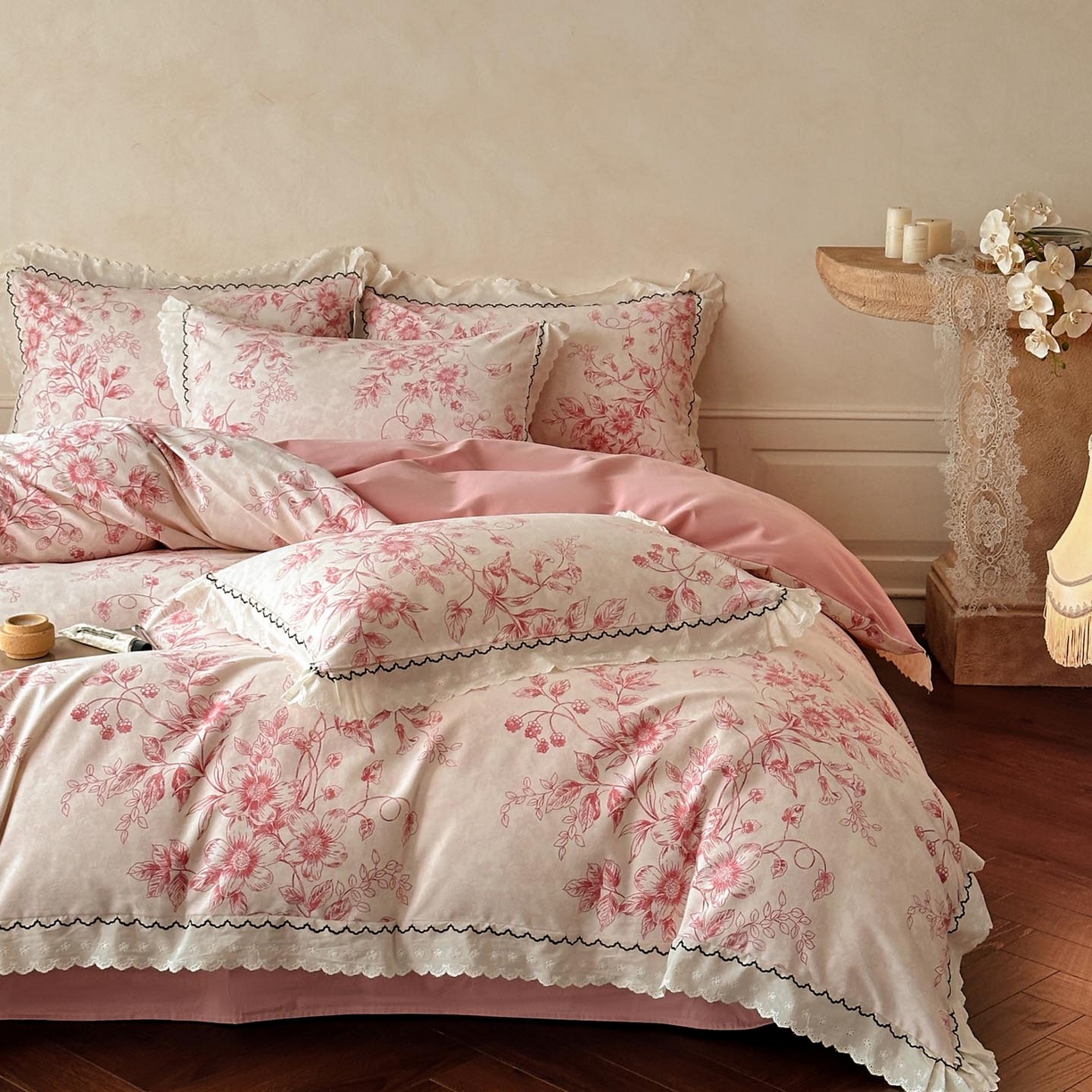 91家纺网 家纺一手货源 找家纺 涵宸家纺 2025新款全棉磨毛印花四件套-雅漾 花禧-红