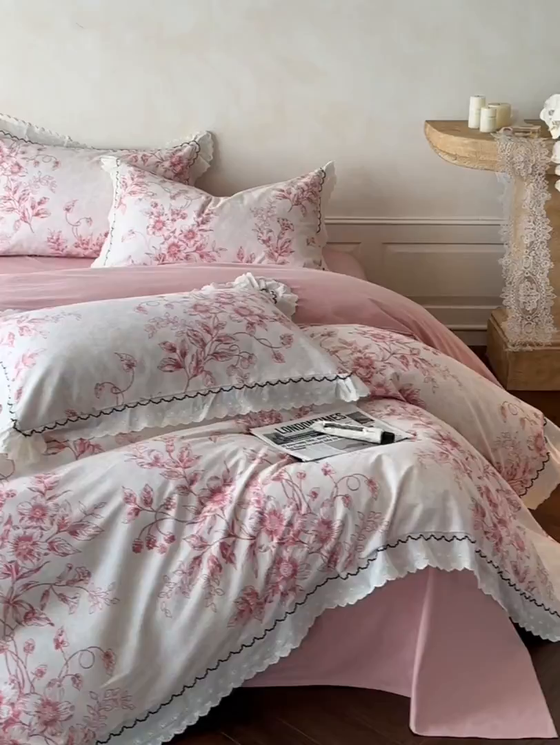 91家纺网 家纺一手货源 找家纺 涵宸家纺 2025新款全棉磨毛印花四件套-雅漾 花禧-红