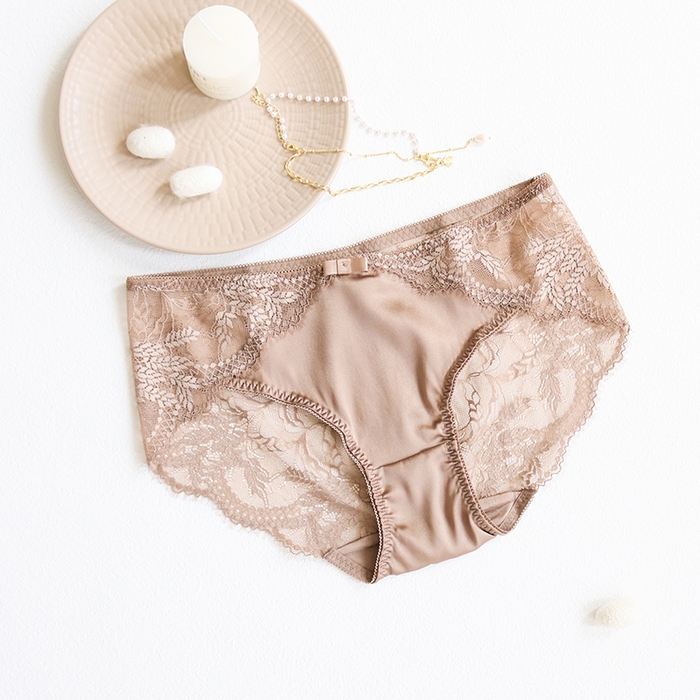91家纺网 家纺一手货源 找家纺 蚕云阁蚕丝家居 2025新款蕾丝内裤4色 卡其色