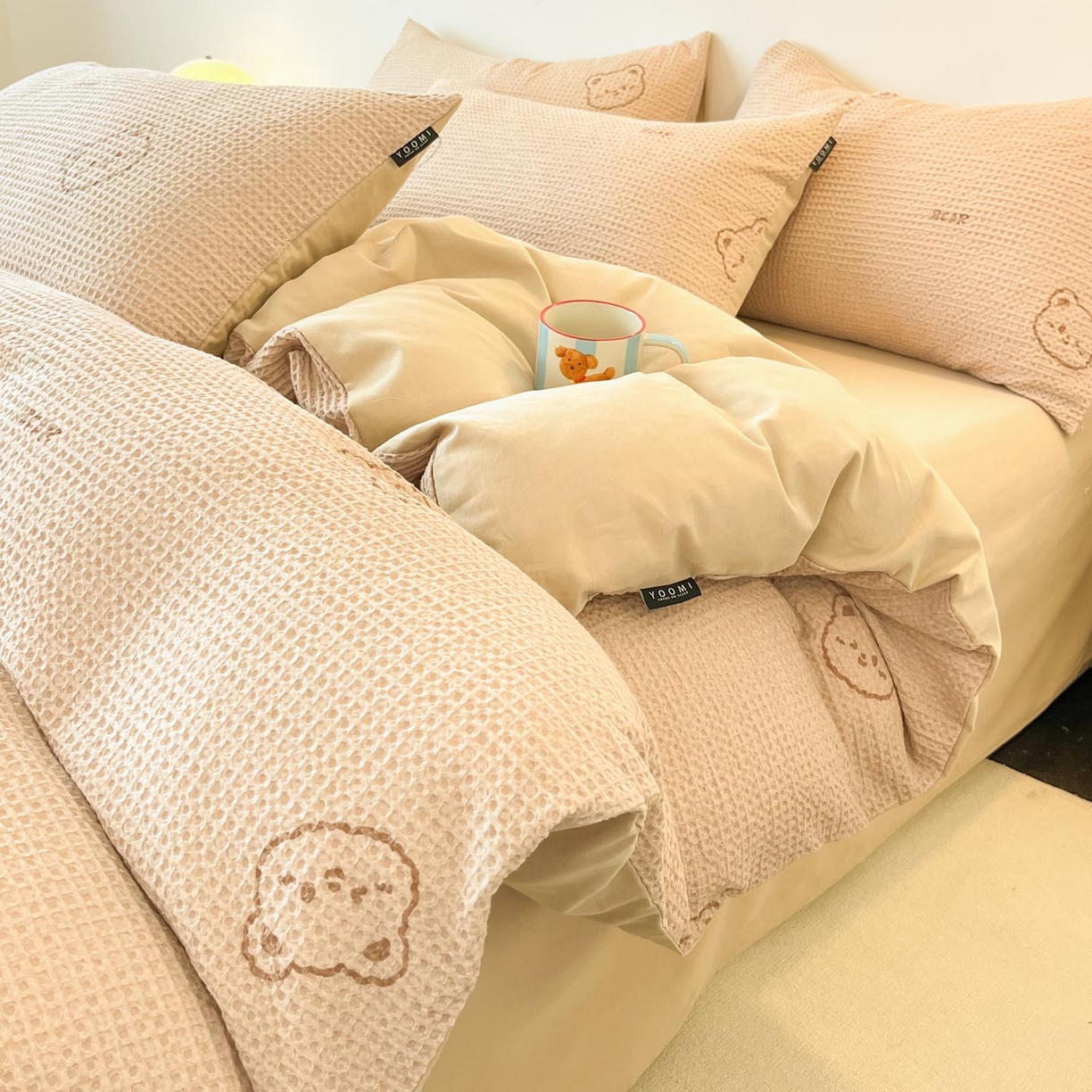 91家纺网 家纺一手货源 找家纺 涵宸家纺 2025新款全棉提花四件套-暮云栖 萌动时光-咖