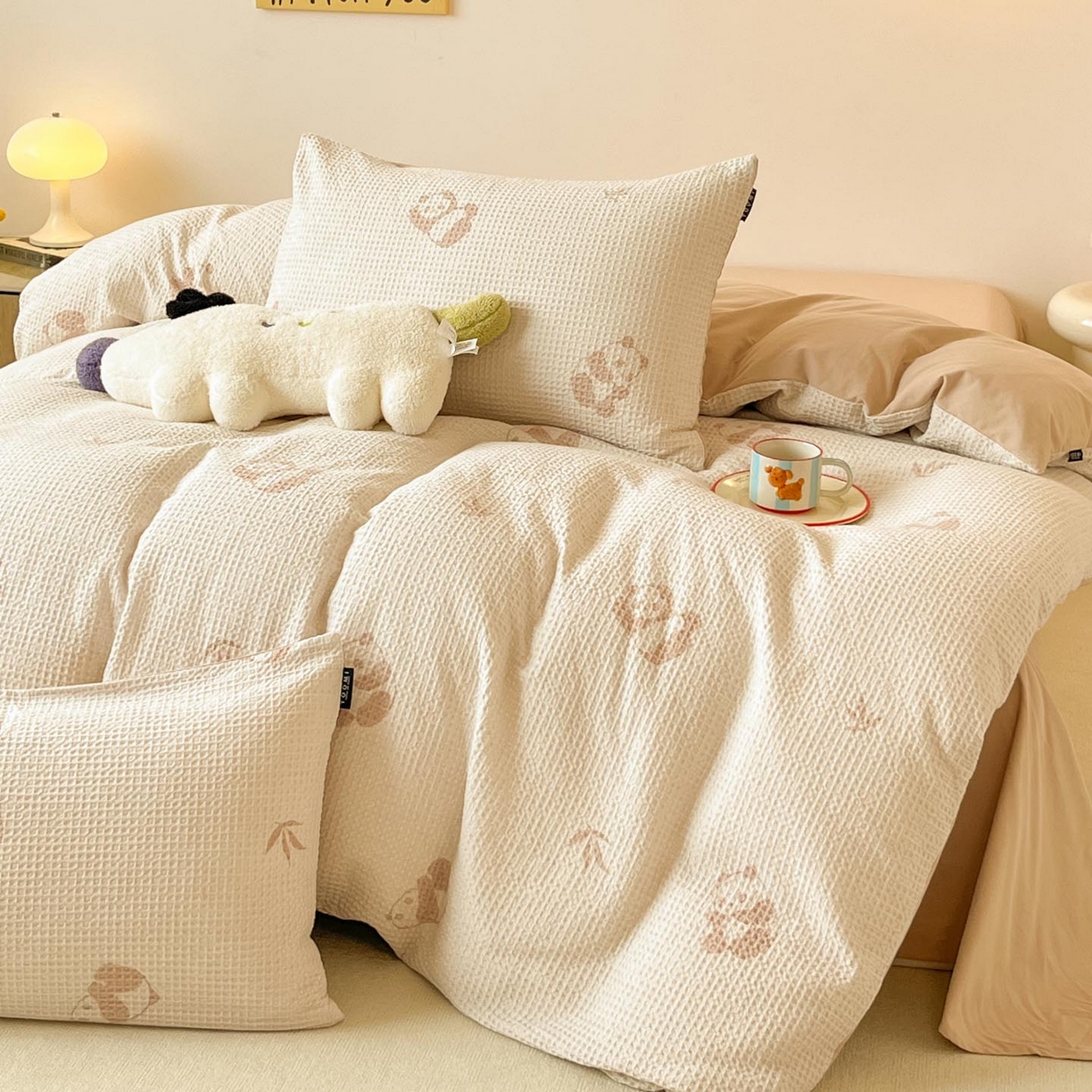 91家纺网 家纺一手货源 找家纺 涵宸家纺 2025新款全棉提花四件套-暮云栖 圆圆胖哒-米