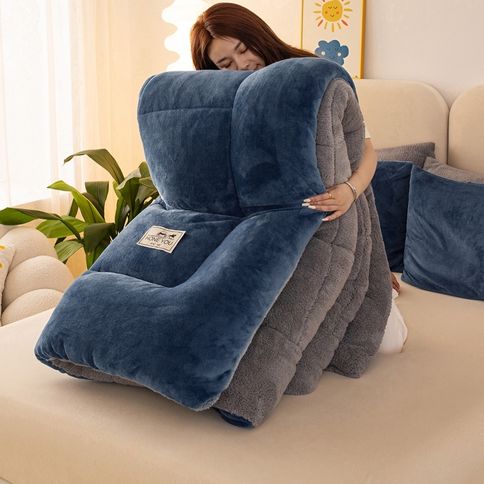 91家纺网 家纺一手货源 找家纺 （总）畅销被业 2025新款纯色加厚保暖雪花绒冬被春秋被被子被芯（跨境）