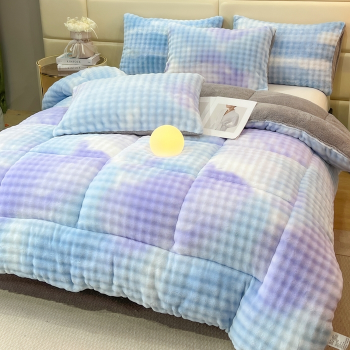 91家纺网 家纺一手货源 找家纺 米乐被业 2025新款兔毛羊羔绒冬被被子被芯 渐变蓝紫