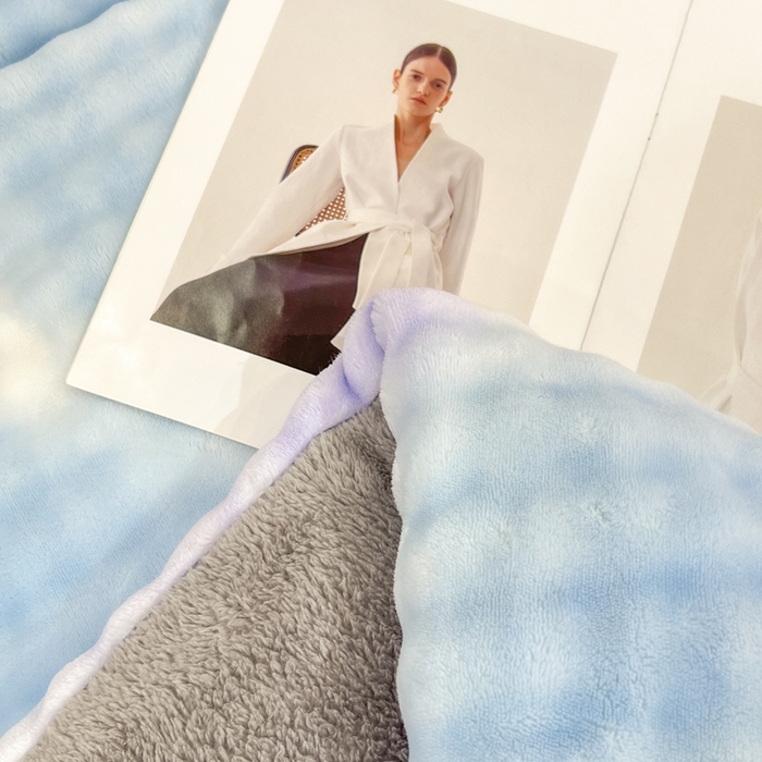 91家纺网 家纺一手货源 找家纺 米乐被业 2025新款兔毛羊羔绒冬被被子被芯 渐变蓝紫