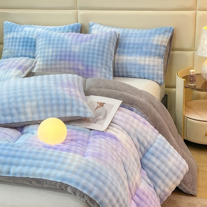 91家纺网 家纺一手货源 找家纺 米乐被业 2025新款兔毛羊羔绒冬被被子被芯 渐变蓝紫