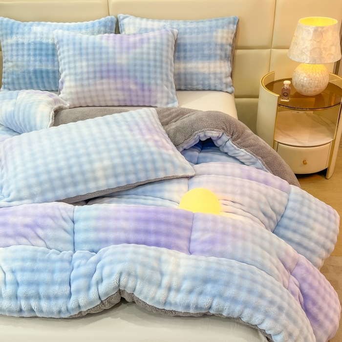 91家纺网 家纺一手货源 找家纺 米乐被业 2025新款兔毛羊羔绒冬被被子被芯 渐变蓝紫