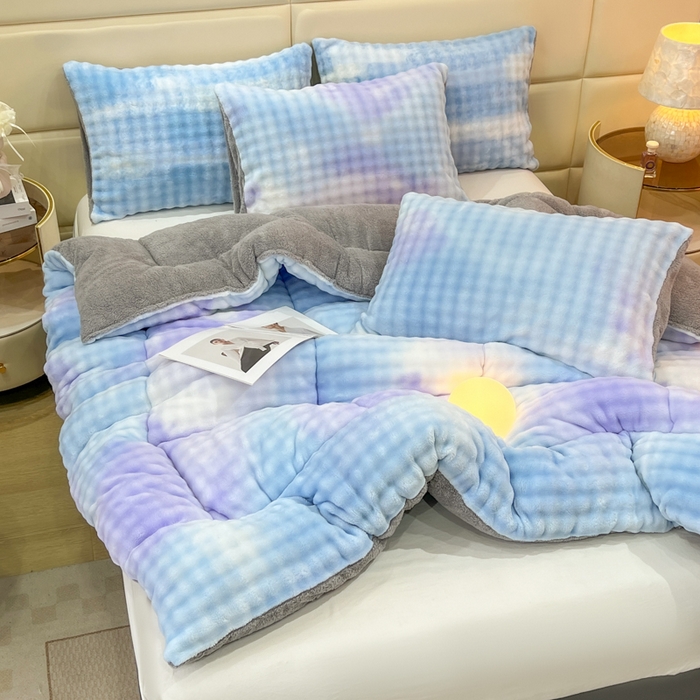 91家纺网 家纺一手货源 找家纺 米乐被业 2025新款兔毛羊羔绒冬被被子被芯 渐变蓝紫