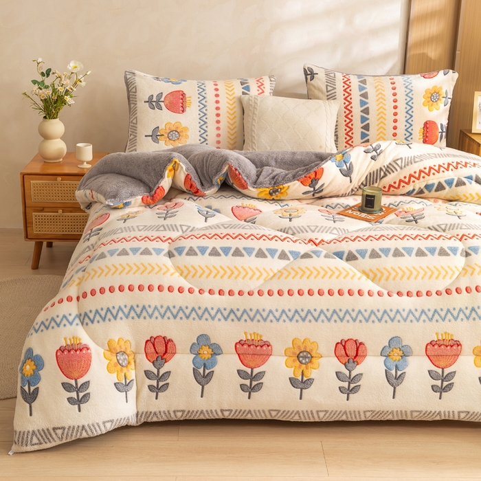 91家纺网 家纺一手货源 找家纺 米乐被业 2025新款雪花绒冬被法莱绒被子被芯波西米亚