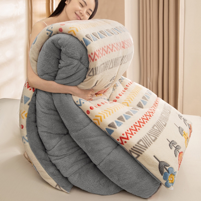 91家纺网 家纺一手货源 找家纺 米乐被业 2025新款雪花绒冬被法莱绒被子被芯波西米亚