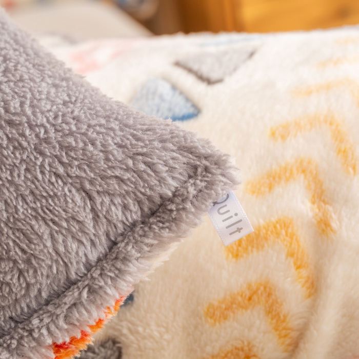 91家纺网 家纺一手货源 找家纺 米乐被业 2025新款雪花绒冬被法莱绒被子被芯波西米亚