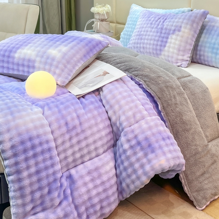 91家纺网 家纺一手货源 找家纺 米乐被业 2025新款兔毛羊羔绒冬被被子被芯 渐变紫